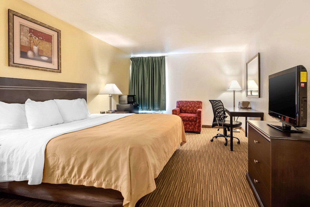 Quality Inn And Suites Limon 19/39