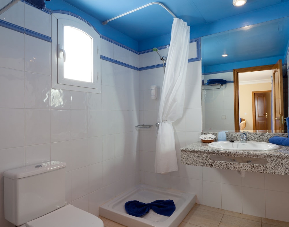 Apartamentos LIVVO Coloradamar 24/24