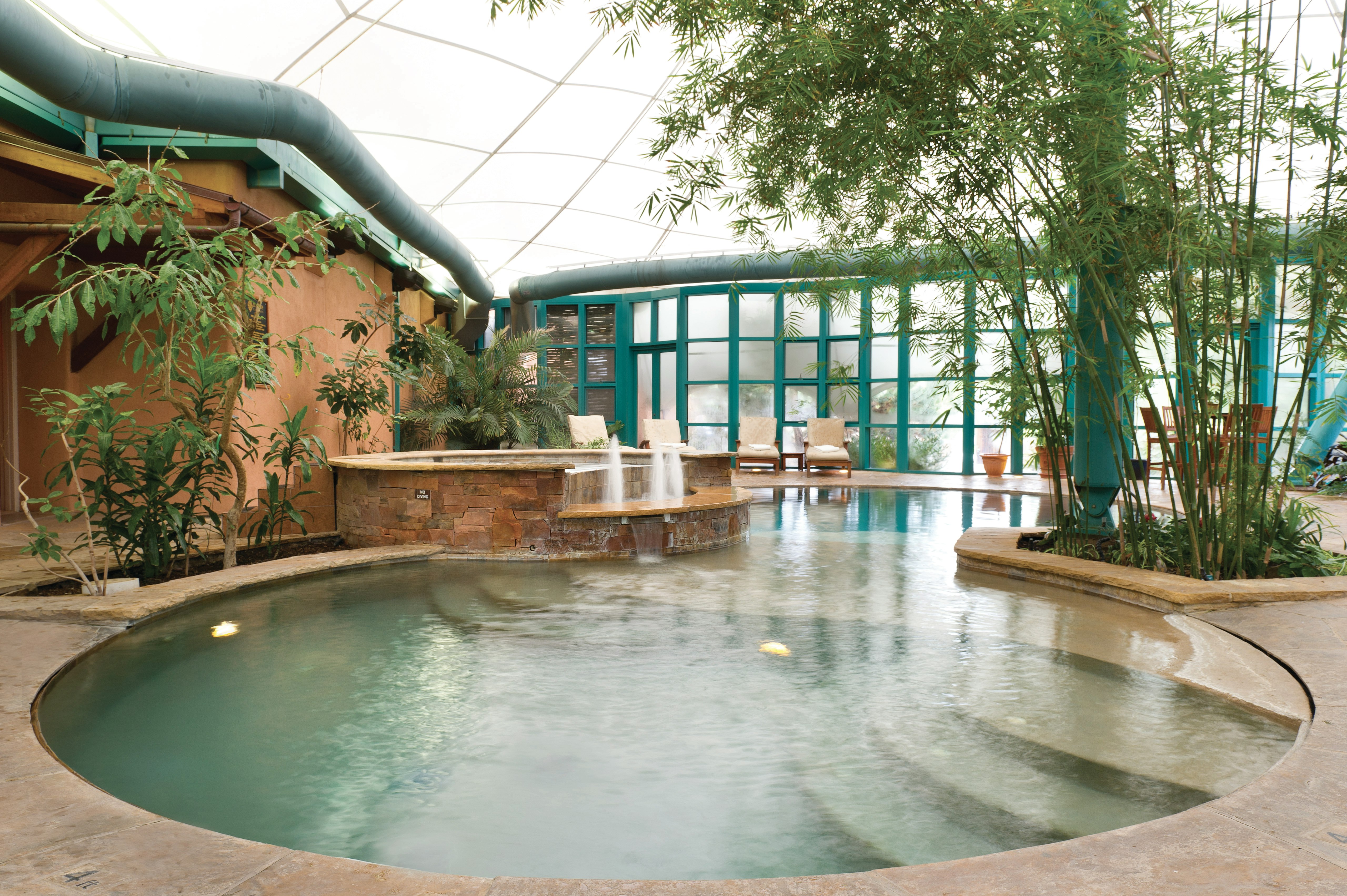 El Monte Sagrado Resort 16/19