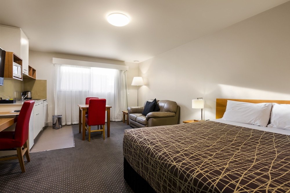 The Old Woolstore Apartment Hotel 16/63
