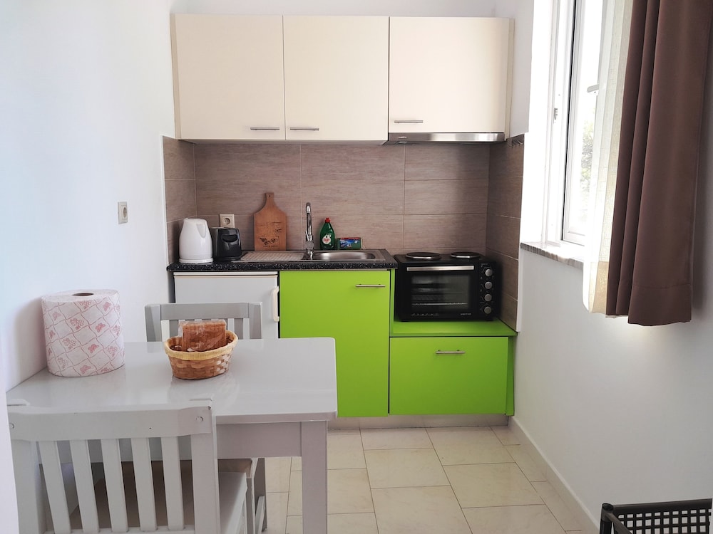 Villa Maroula 8/41