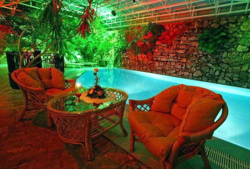 Parkhotel Brno 30/36