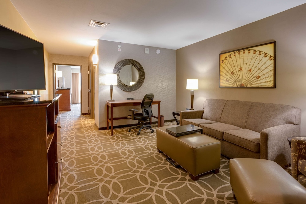 Drury Inn & Suites Dallas Frisco 25/47