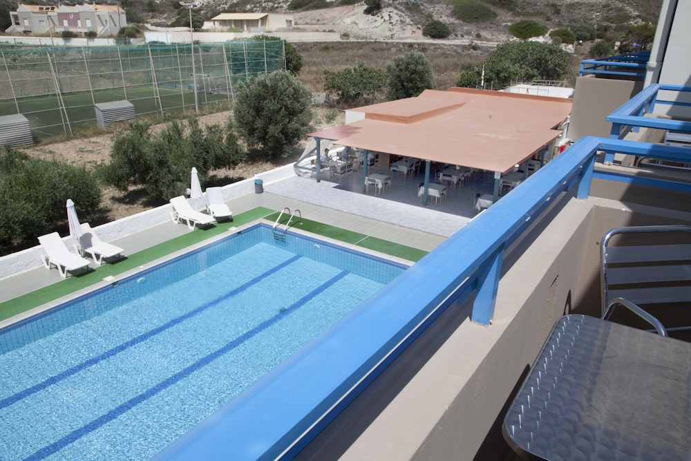 Hotel Athinoula 34/66