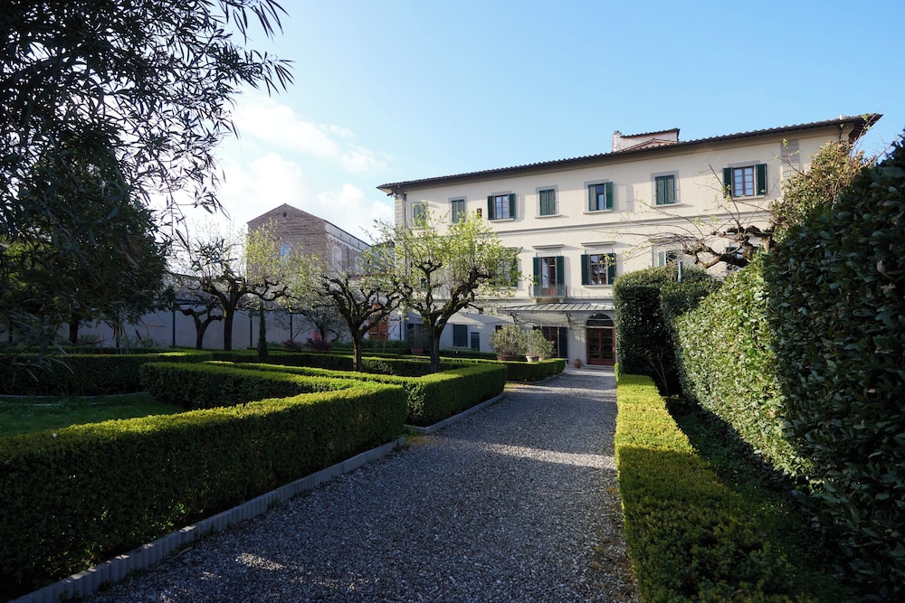 Casa Per Ferie Santo Nome Di Gesu 55/62