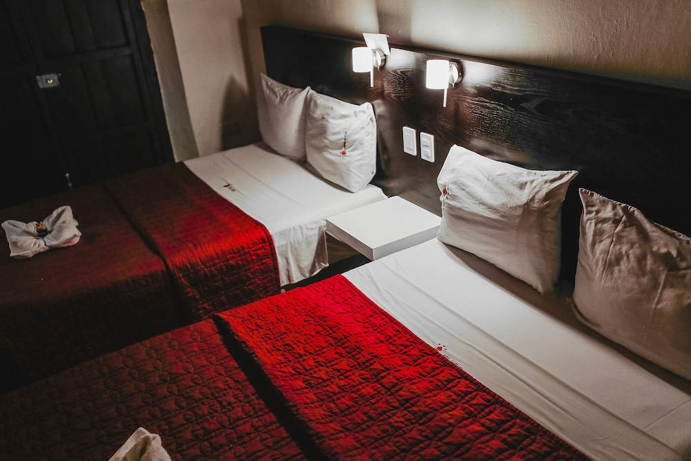Hotel Santiago by Kavia 42/62