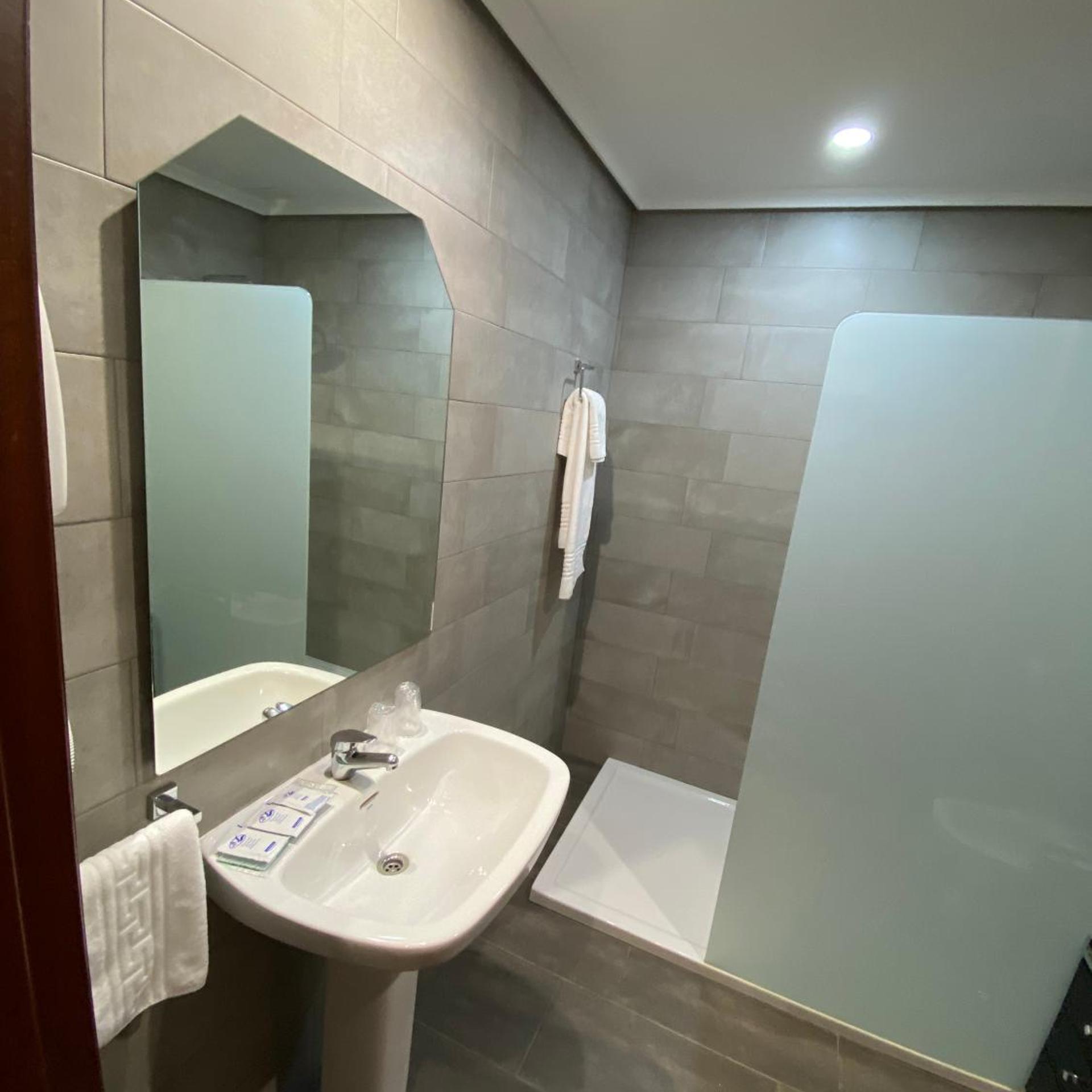 Hotel Godisa 55/56