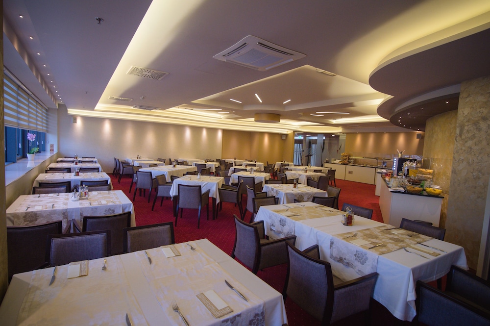 Hotel Mepas 88/103