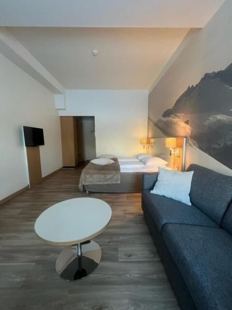 Oppdal Turisthotell 34/61