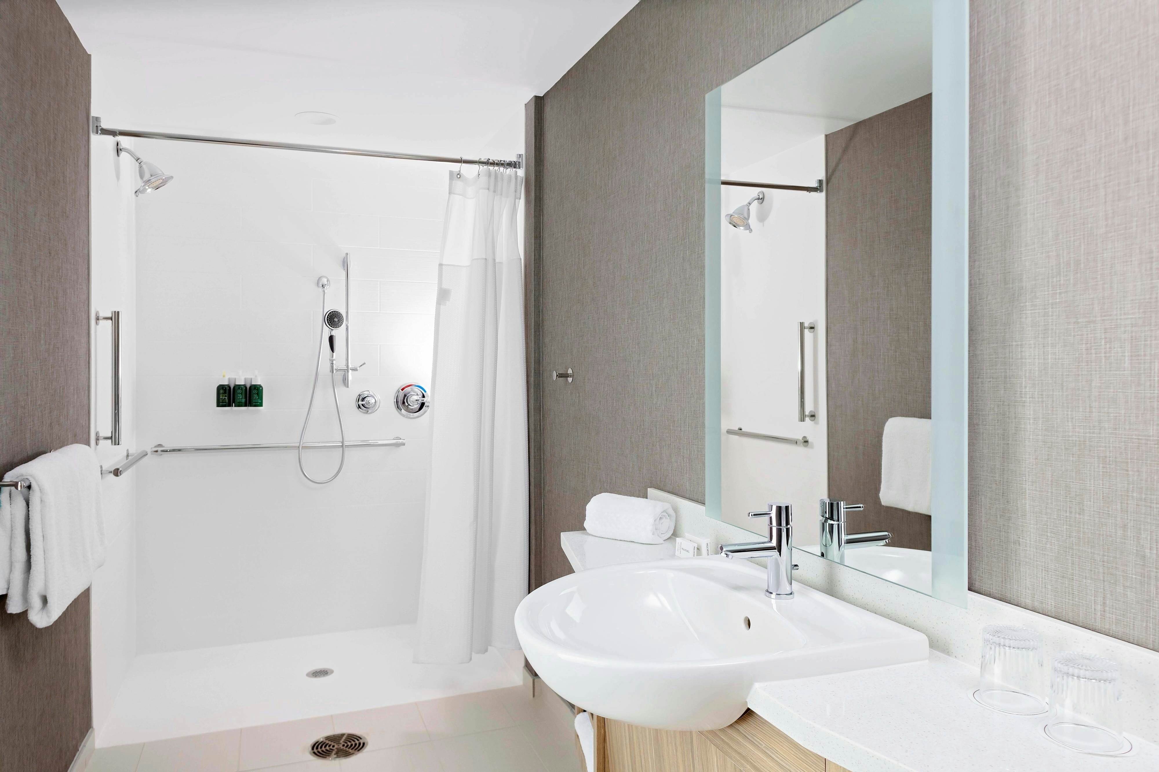 جناح بسريرين كوين، SpringHill Suites by Marriott Kansas City Plaza 2/5