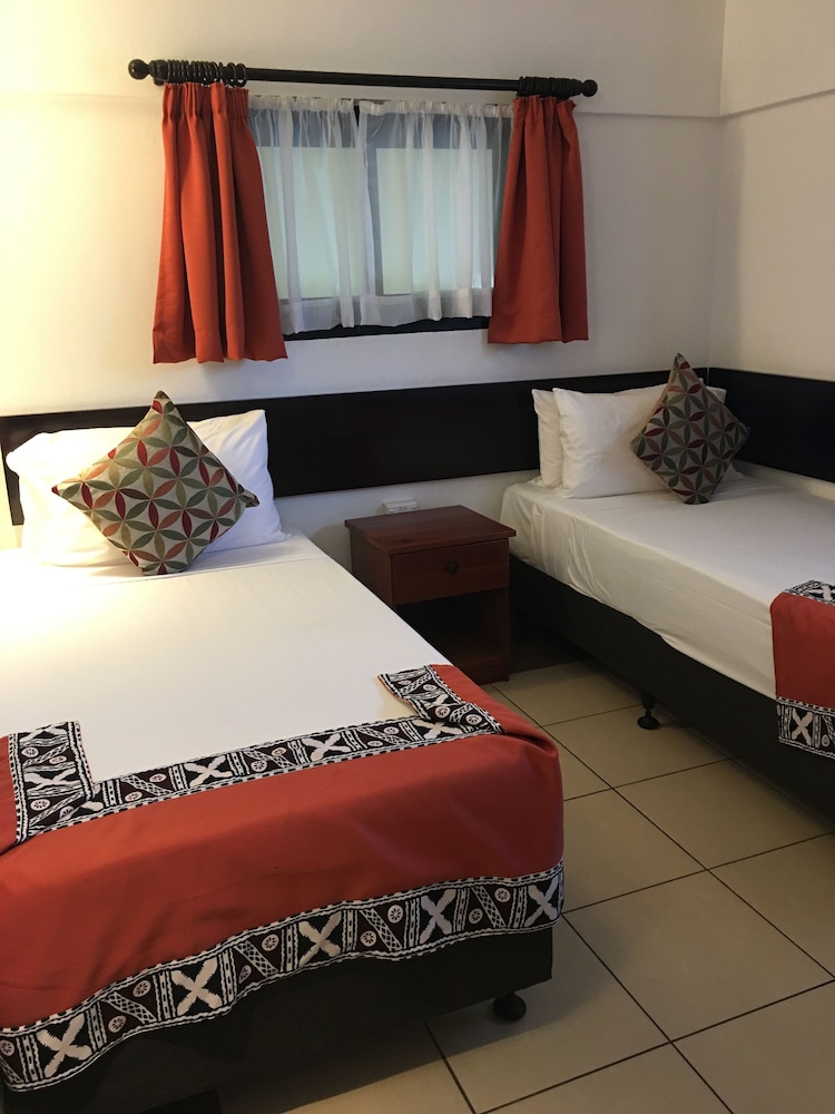 Suva Motor Inn 20/50