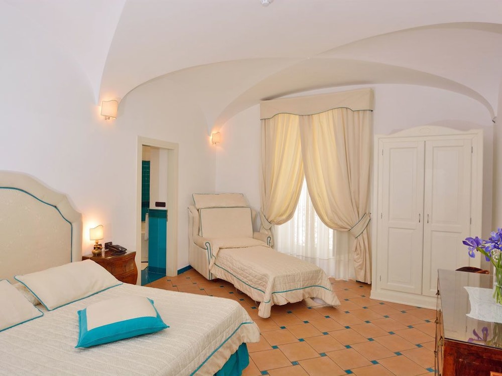 Hotel Residence Amalfi 25/68