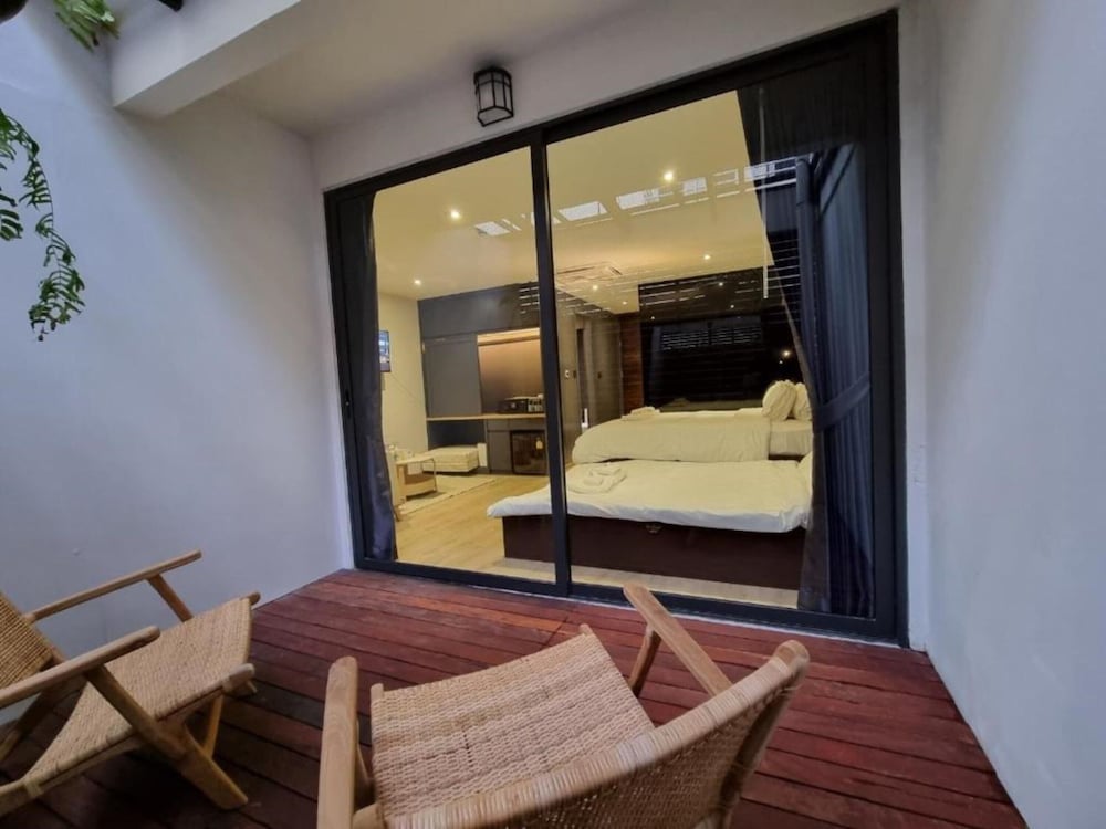 The Nhorm Hotel Ratchada 28/45