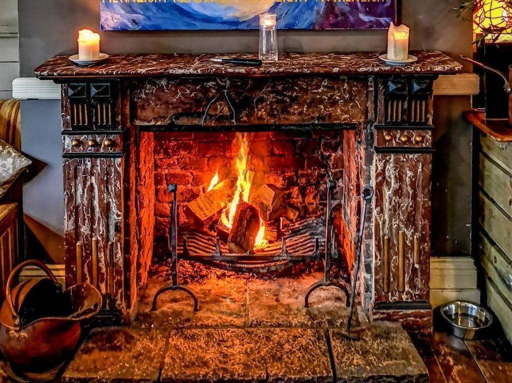 Ox Hotel Bar & Grill 39/67