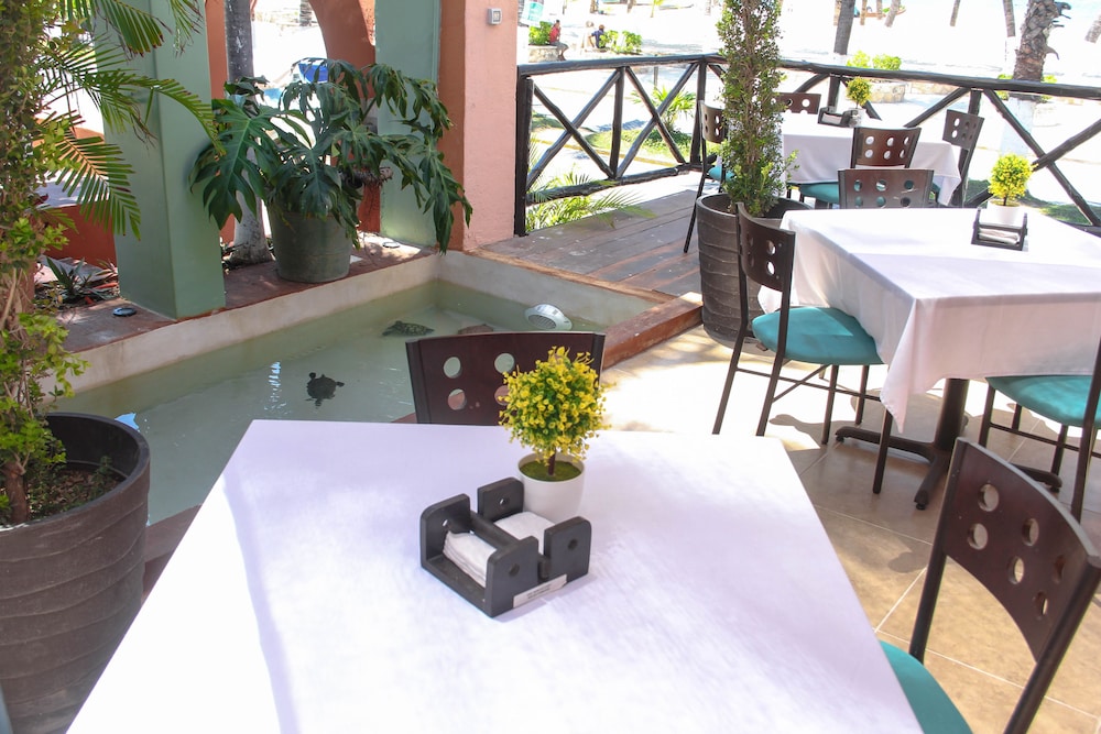 Hotel Posada Del Mar 7/60