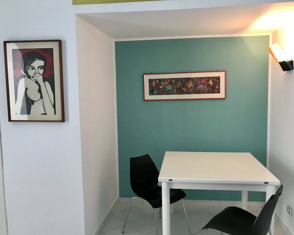 Room 110 27/50