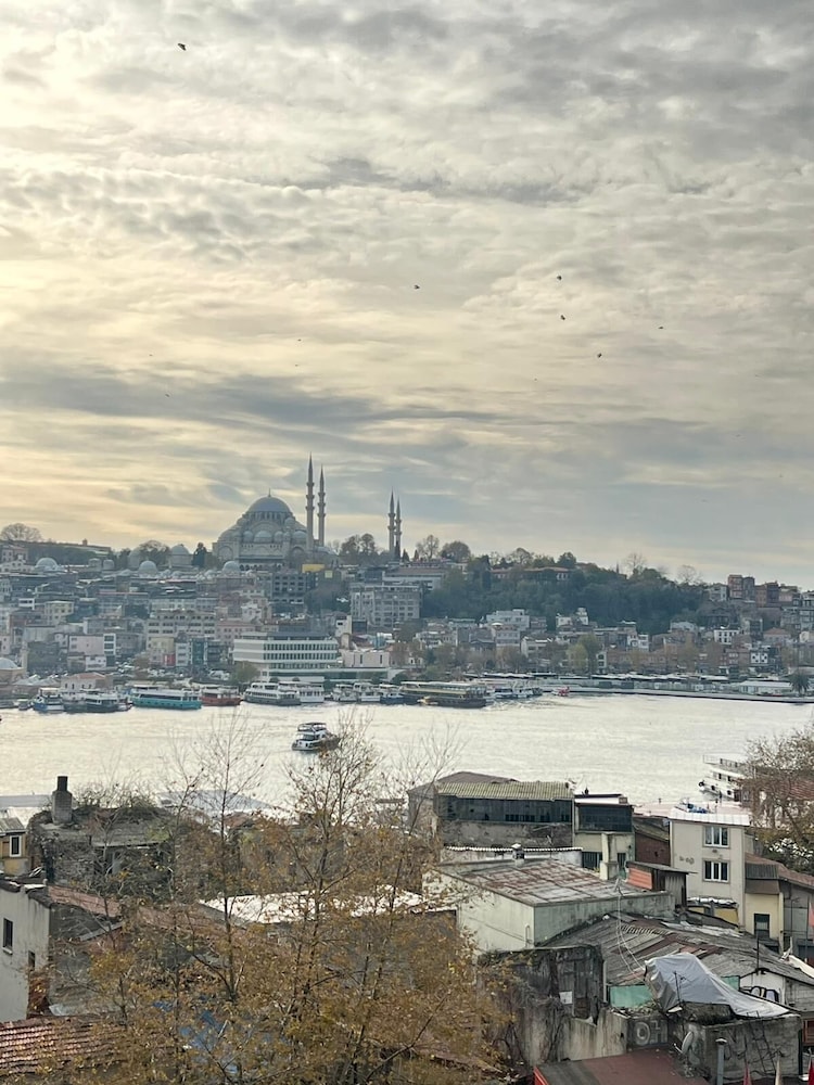 Art Suites Karakoy 37/44