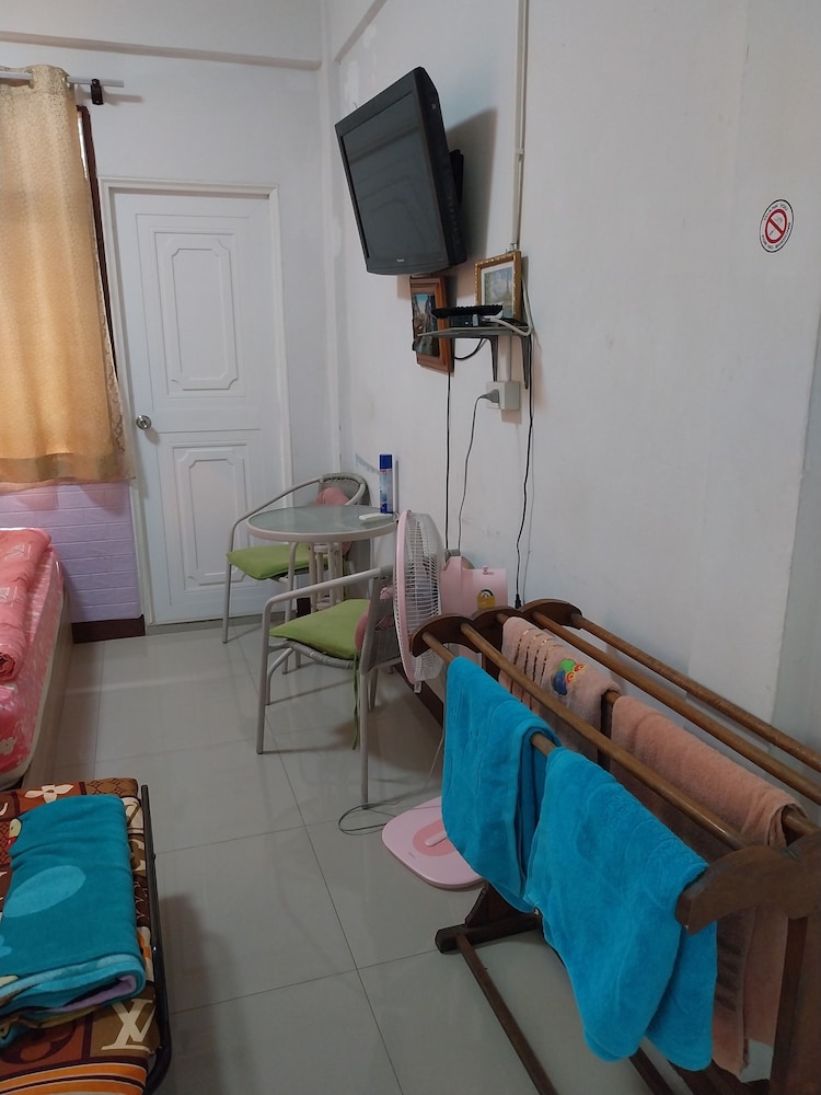 Danee Hostel 42/55