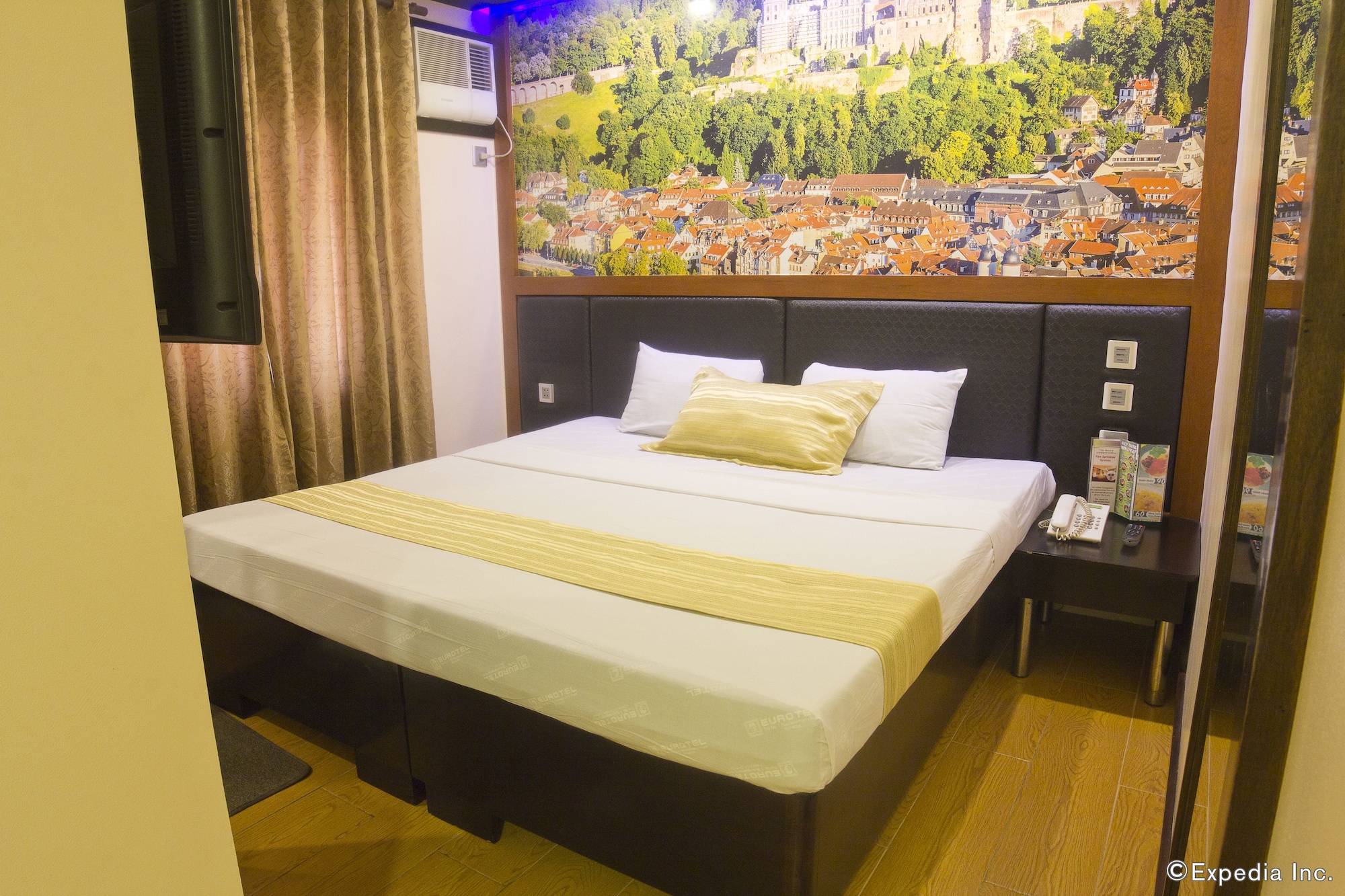 Room at Eurotel Makati, MAKATI