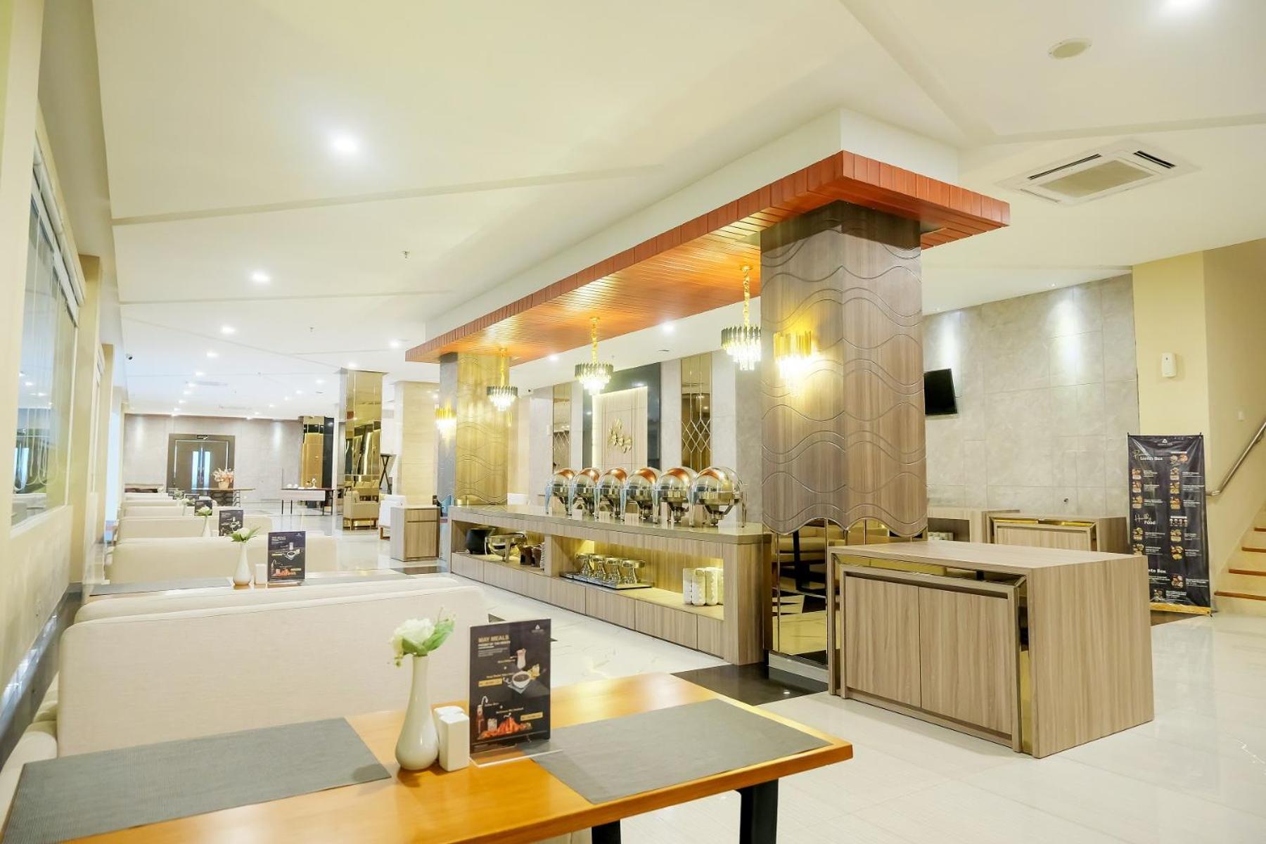 Azana Asia Hotel Cilacap 28/38