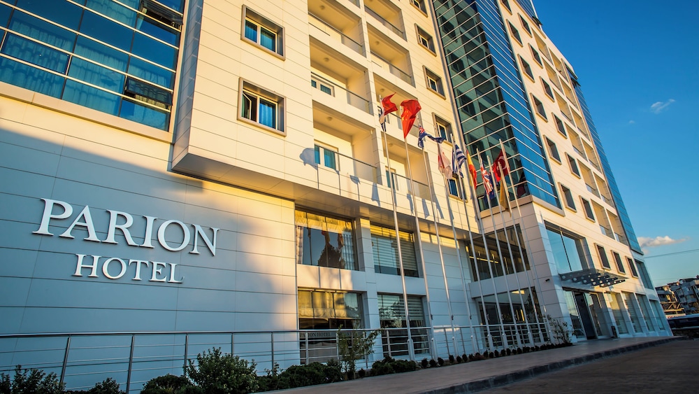 Parion Hotel 62/67