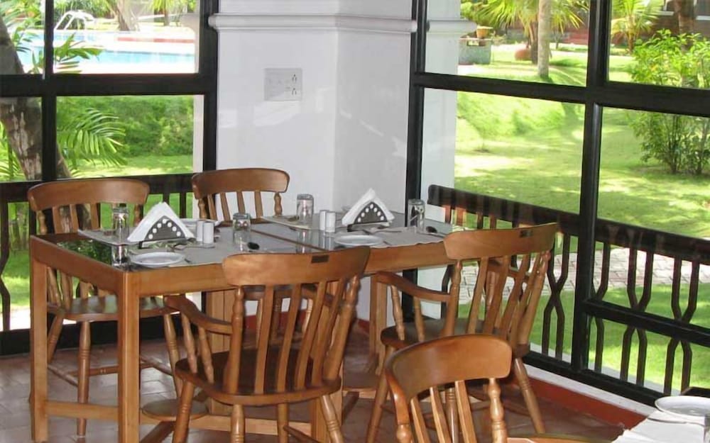 Abad Harmonia Ayurveda Beach Resort 20/42