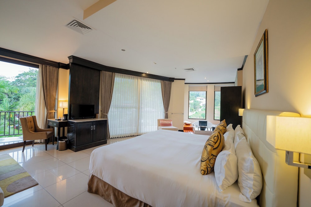 Royal Corin Thermal Water Spa and Resort 29/68