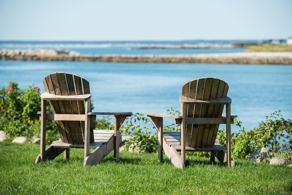 The Breakwater Inn and Spa 42/47
