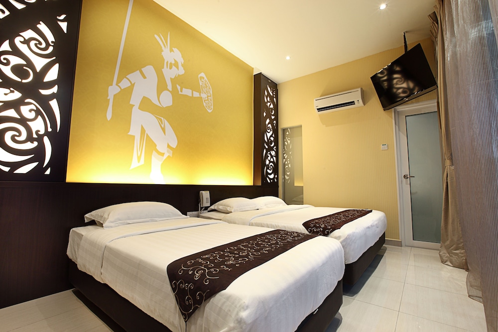 SRI ENSTEK HOTEL 27/53
