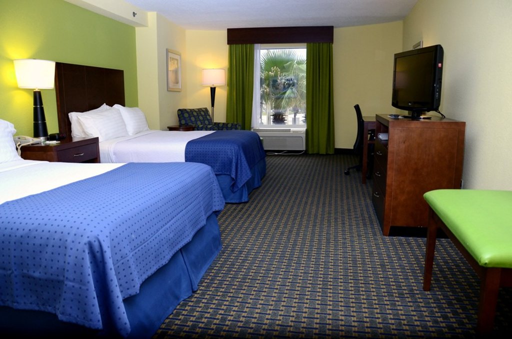 Holiday Inn Hotel And Suites Daytona Beach On the Ocean 11/50
