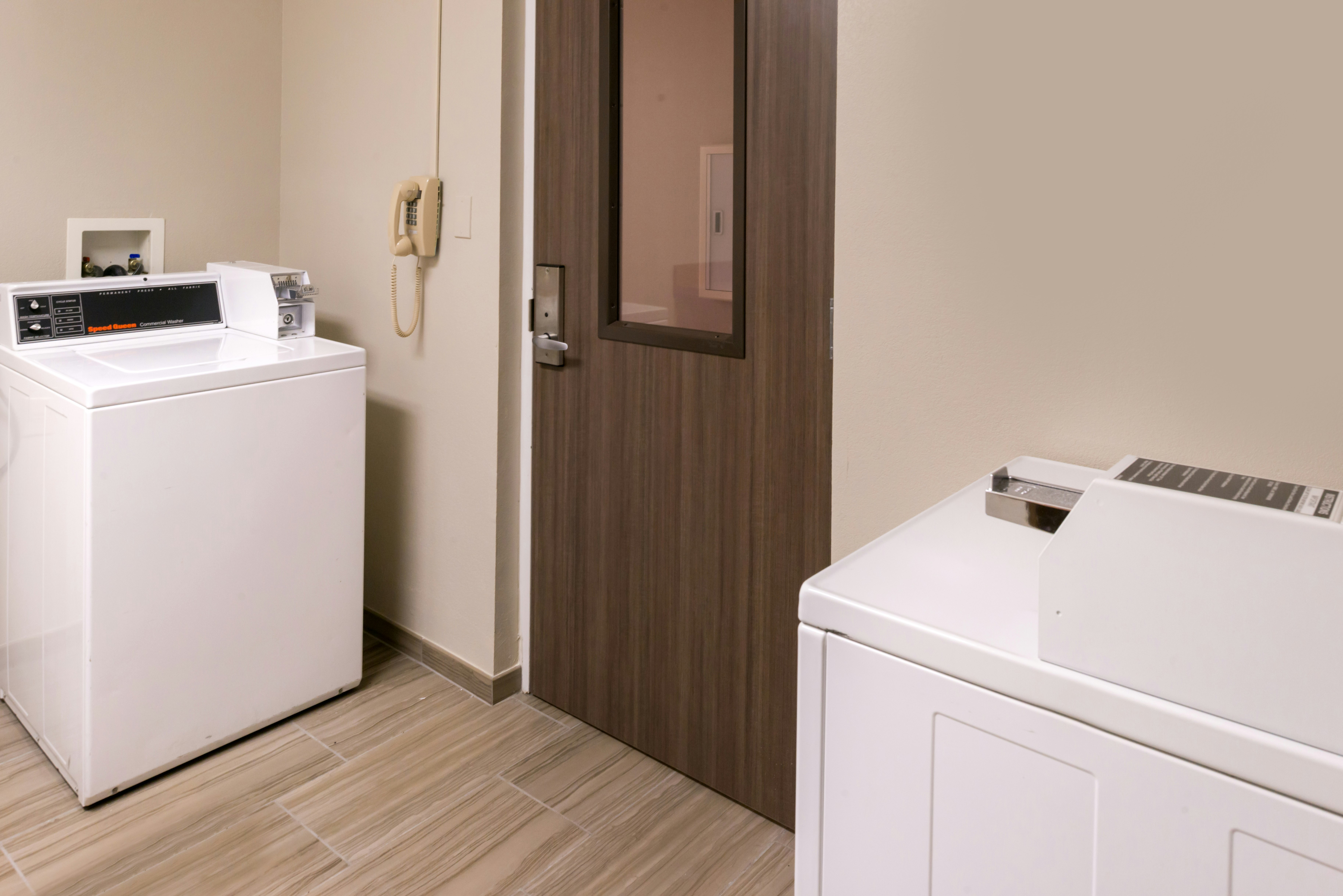Hampton Inn Suites Orlando East Ucf Area Fl 50/50