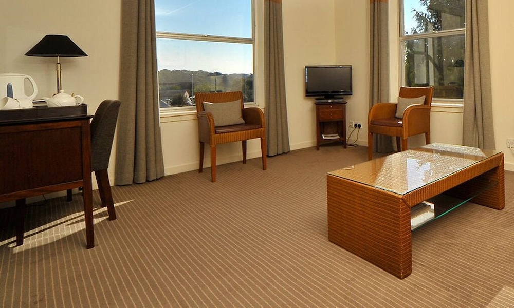 Eight Acres Hotel 23/39