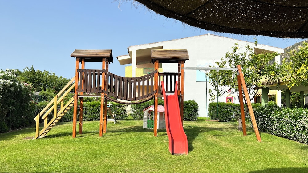 iH Hotels Villasimius Le Zagare Resort 36/60