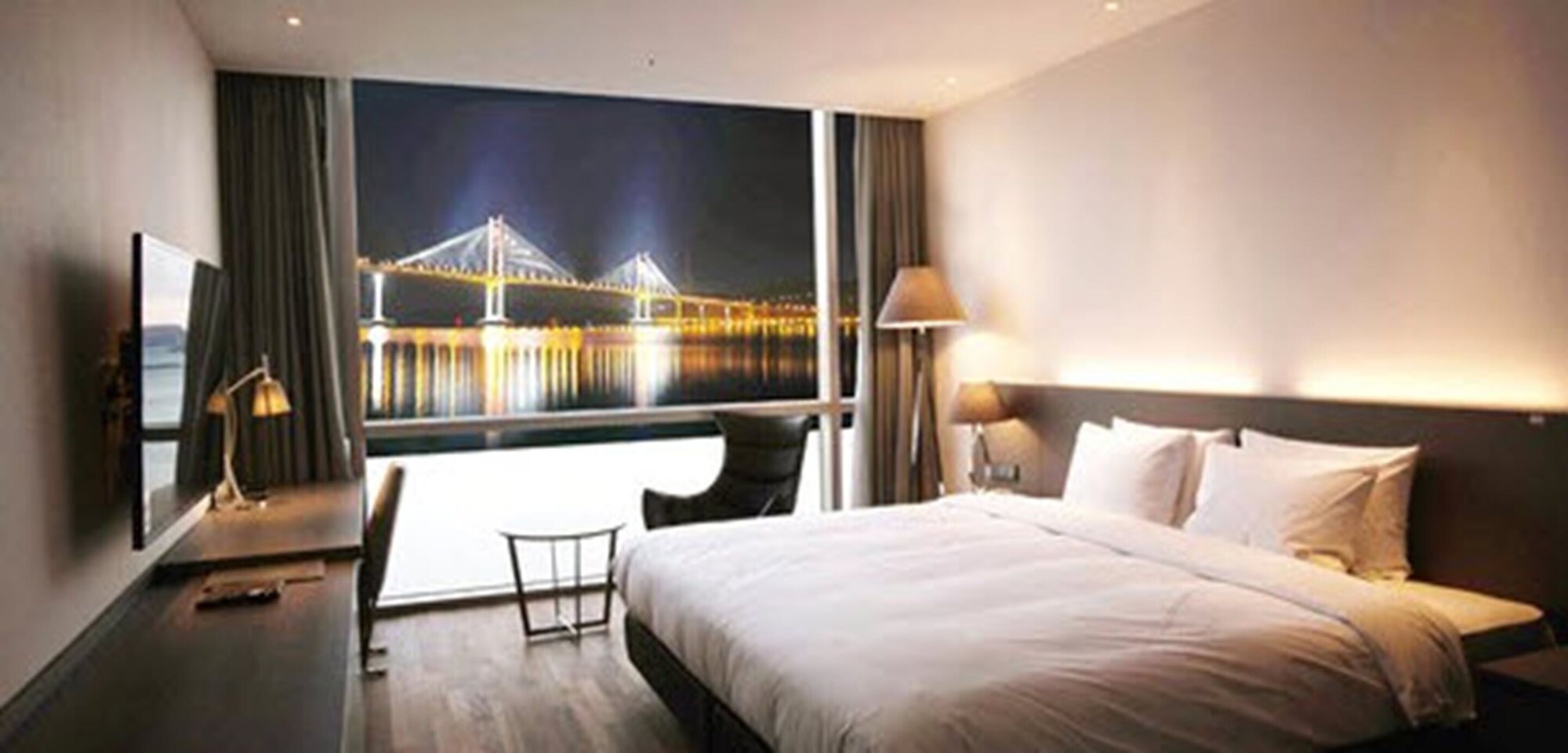 DELUXE, DOUBLE BED, OCEAN VIEW