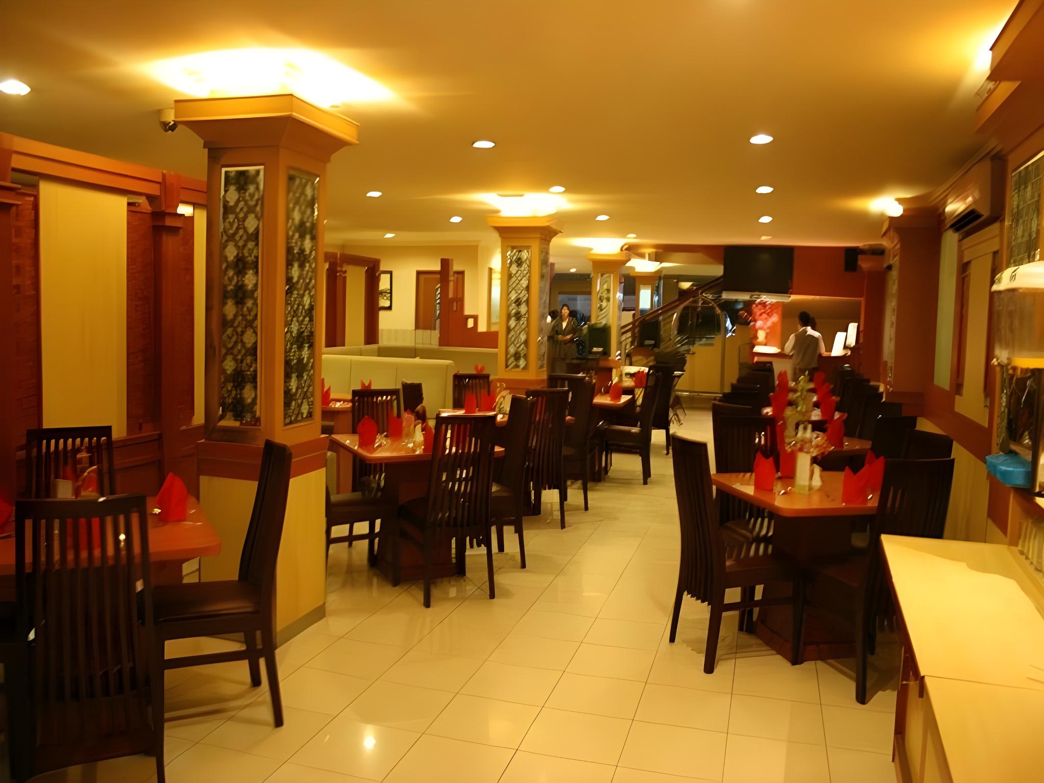 Jelita Hotel 33/42
