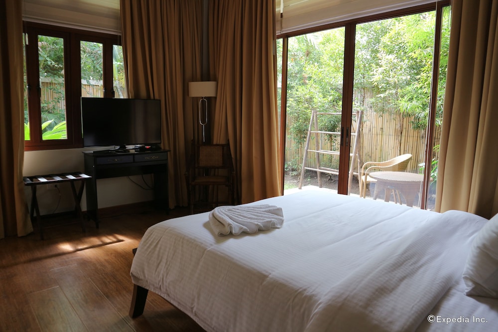 Bravo Resorts Munting Paraiso 7/49