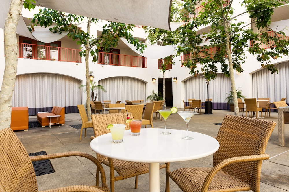 Hotel Casa 425 48/68