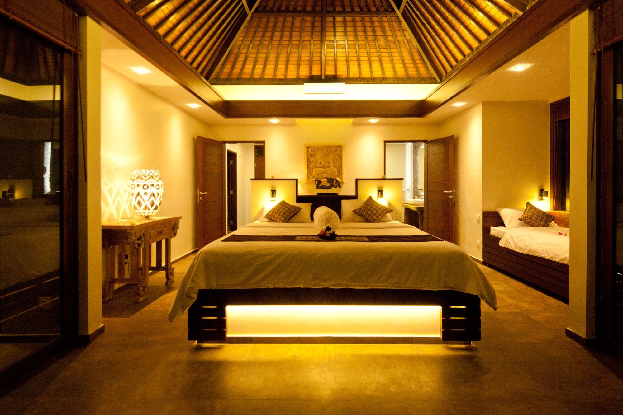 2 BEDROOMS, EXCLUSIVE, VILLA