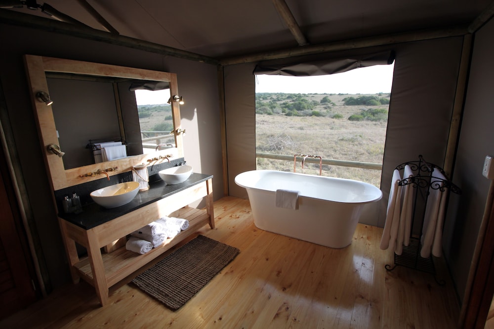 Hlosi Game Lodge 39/73