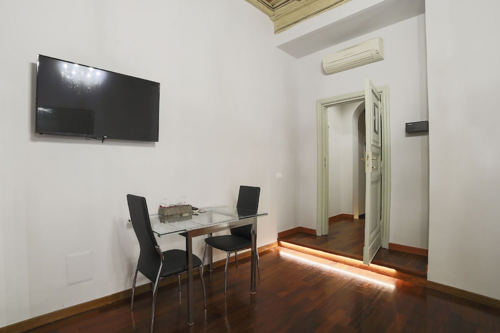 La Maison Dell'orologio 61/69