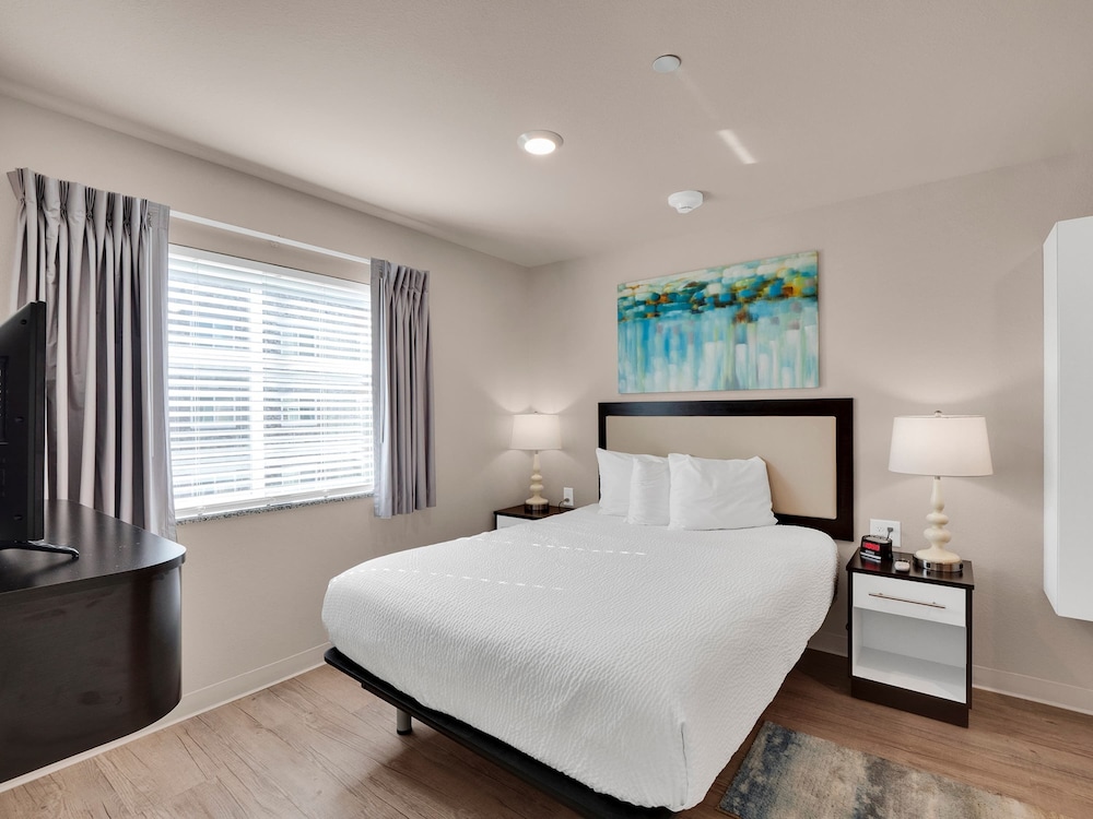 WaterWalk Extended Stay by Wyndham Raleigh - RTP 15/61