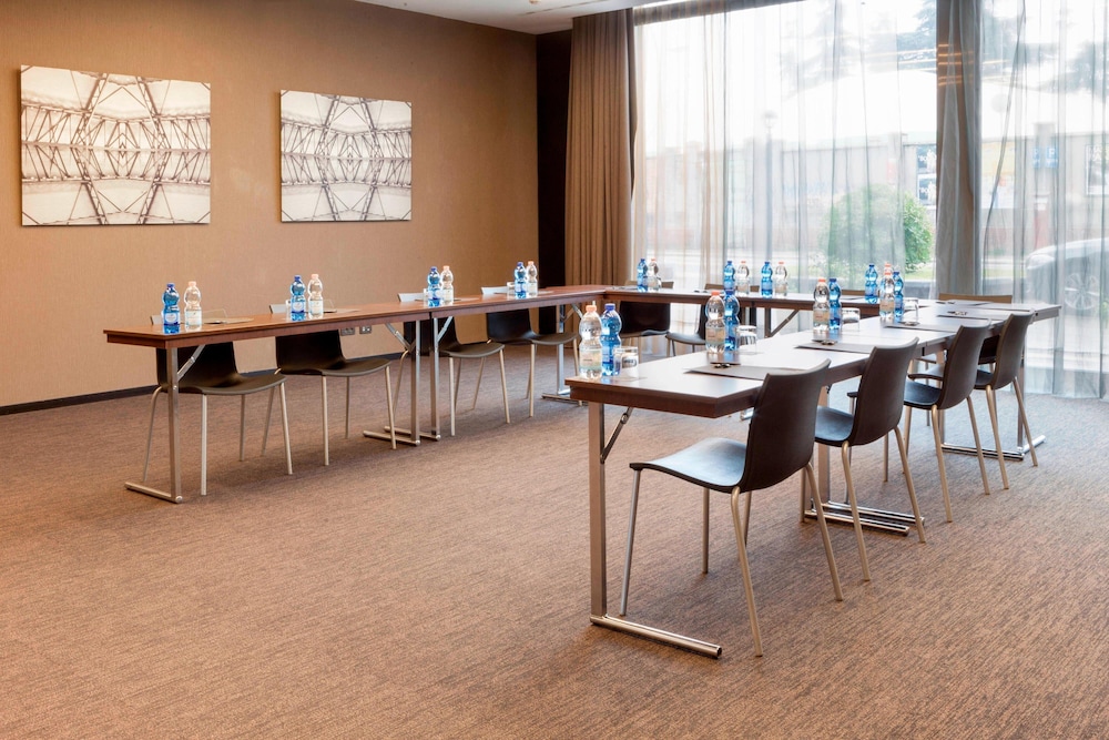AC Hotel Bologna by Marriott 64/77