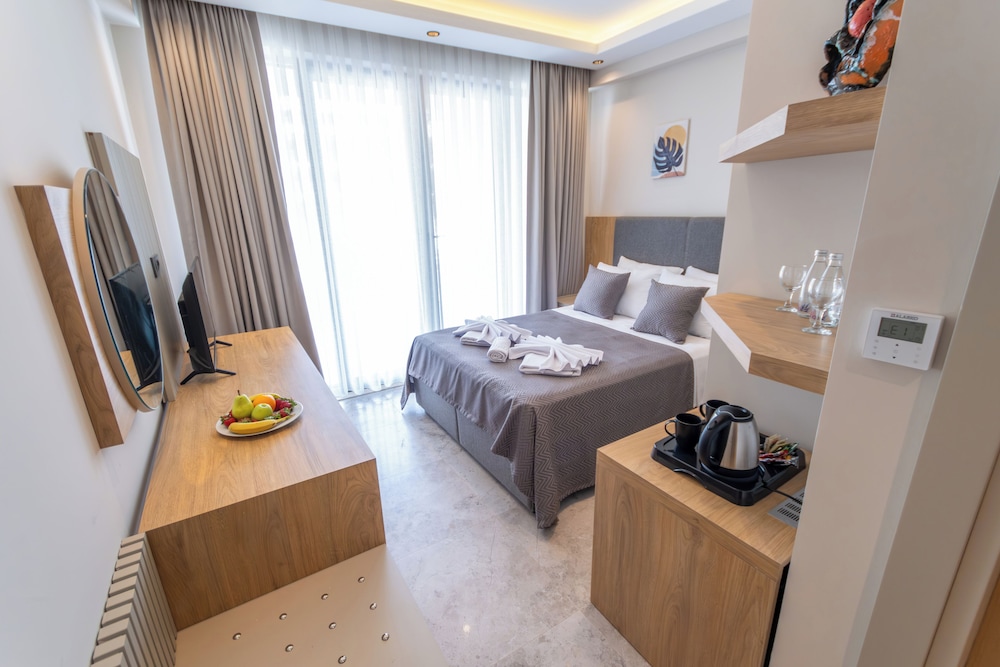 Swim Up, Deluxe, Double Bed