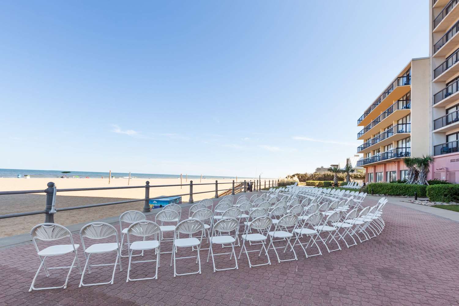 Wyndham Virginia Beach Oceanfront 56/64