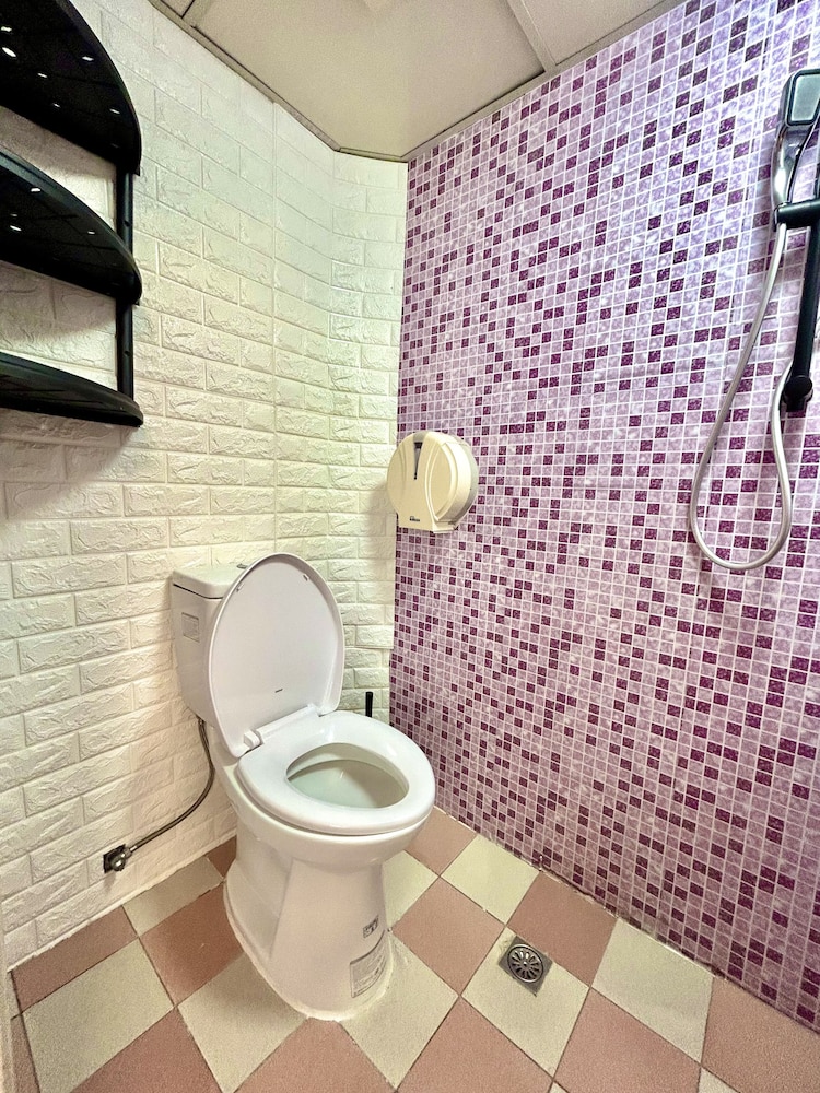 Ximen Triple Tiger Hostel 49/50