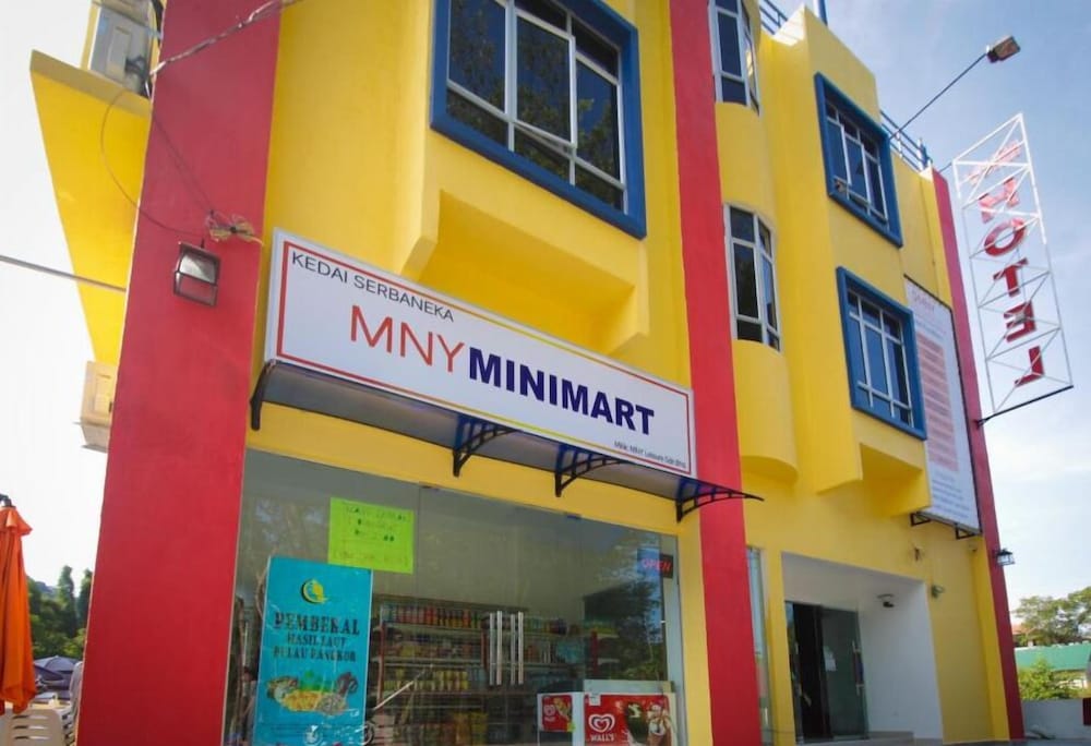 Mny Hotel & Resort 4/47