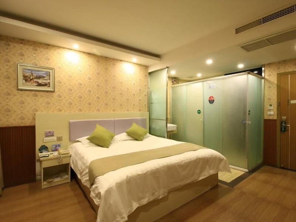 Greentree Inn Wenzhou Xiaonanmen Express Hotel 8/40