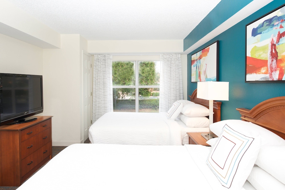 Residence Inn Orlando Lake Buena Vista 8/40