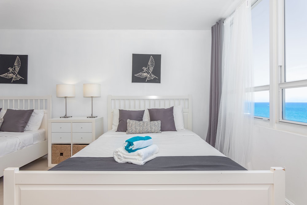 Deluxe, Studio, Suite, 2 Queen Beds