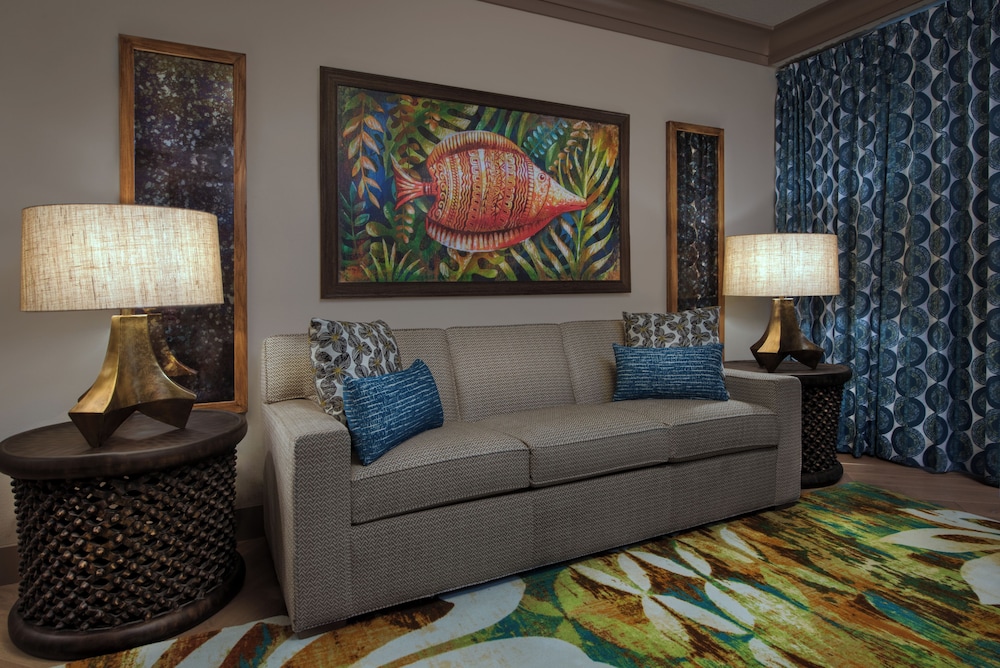 Disneys Polynesian Village Resort 20/50